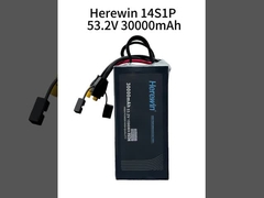 Il y a ici une batterie LiPo UAV de 30000 mAh 14S 53.2V 25C dans le pack doux