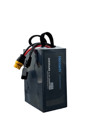 Ici, il y a une batterie de 14S 51.8V de 30000 mAh, une batterie de 25C LiPo
