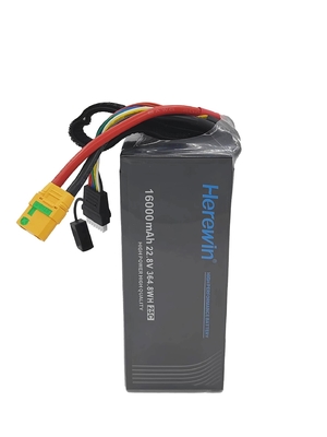 Ici, il y a une batterie pour drones Lipo 16000mAh 22,8V 2C 1,96kg